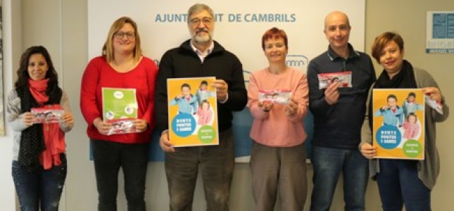 53/5000 La campaña "Dientes fuertes y sanos" llega a Cambrils 53/5000 La campaña "Dientes fuertes y sanos" llega a Cambrils